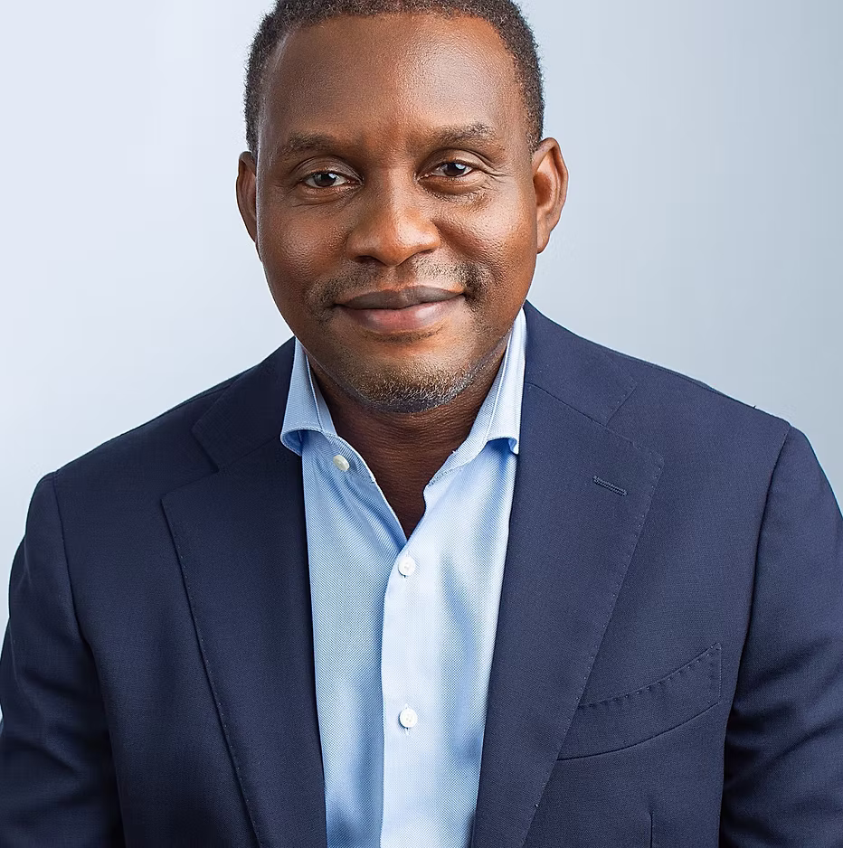 Dr Edem Adzogenu